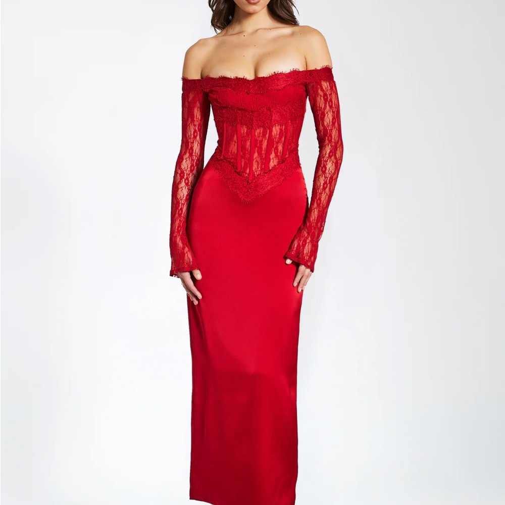 Elegant Red Lace Maxi Dress